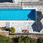 M Podstrana-private Pool 30 M2 Apartman Podstrana