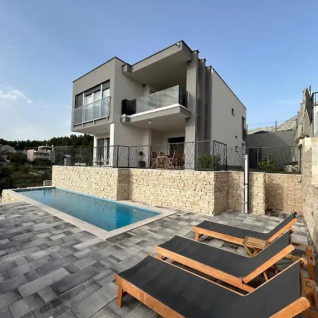 M Podstrana-private Pool 30 M2 アパート ポドストラナ