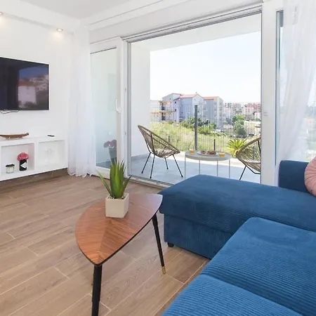 Apartamento M Podstrana-private Pool 30 M2 *