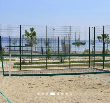 M Podstrana-private Pool 30 M2 Apartment