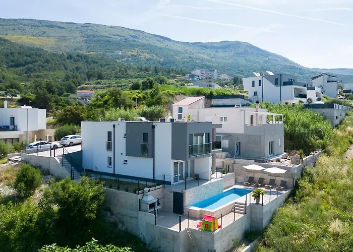 M Podstrana-private Pool 30 M2 Apartmán *